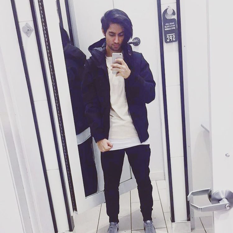 Foto de perfil de rasik_m