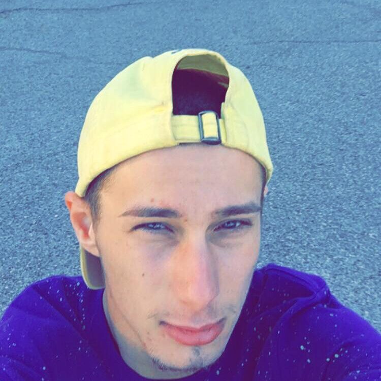 Foto de perfil de Tyler york