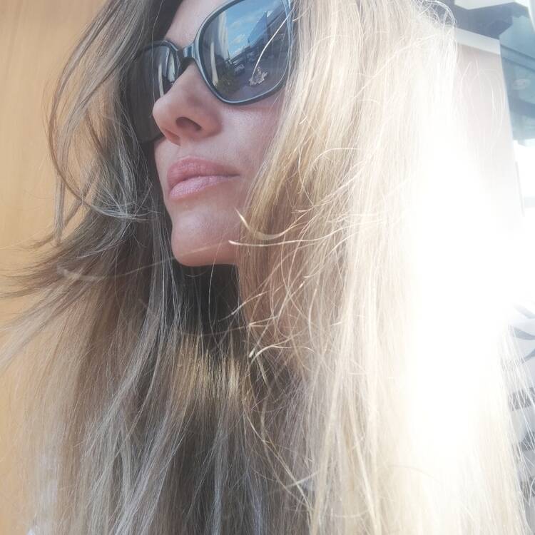 Foto de perfil de Elena Ortega