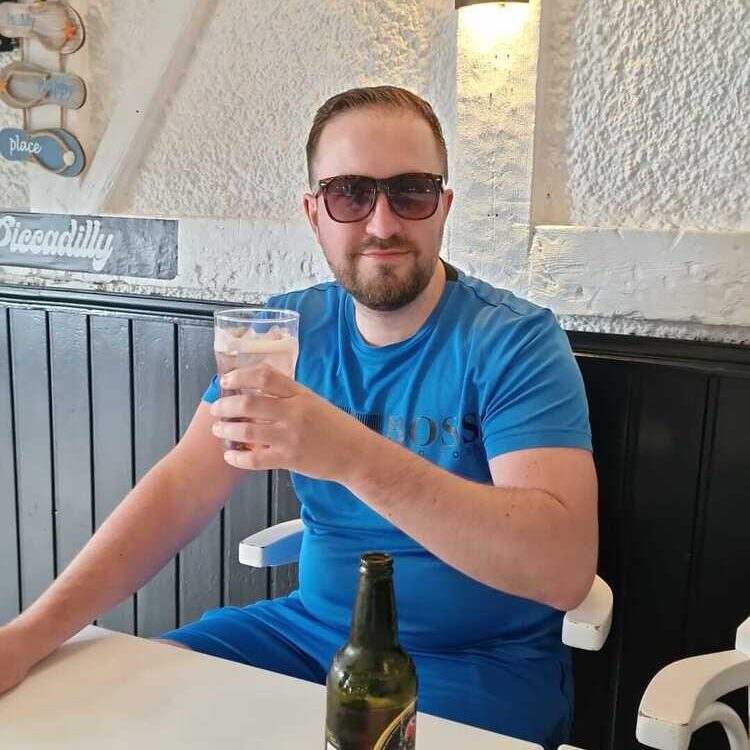 Foto de perfil de Chris