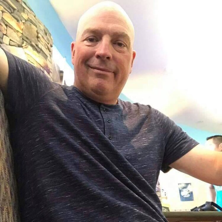 Foto de perfil de James