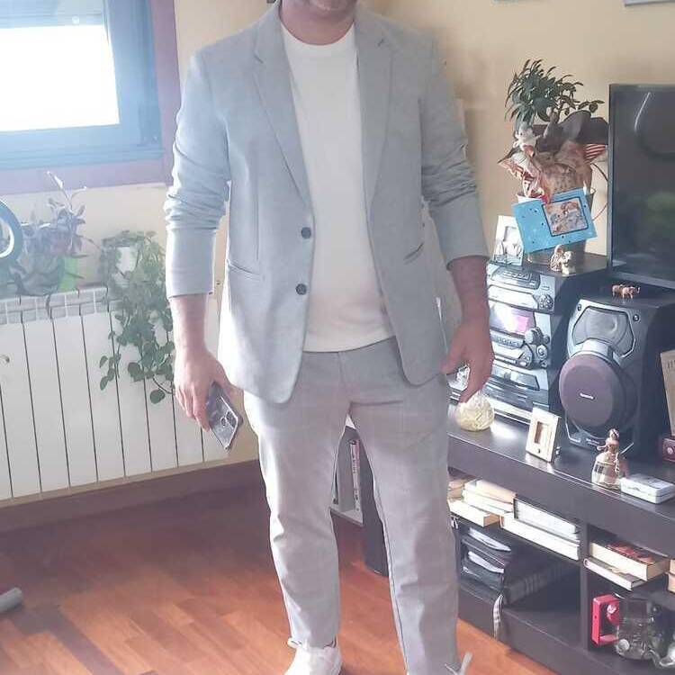 Foto de perfil de Simon
