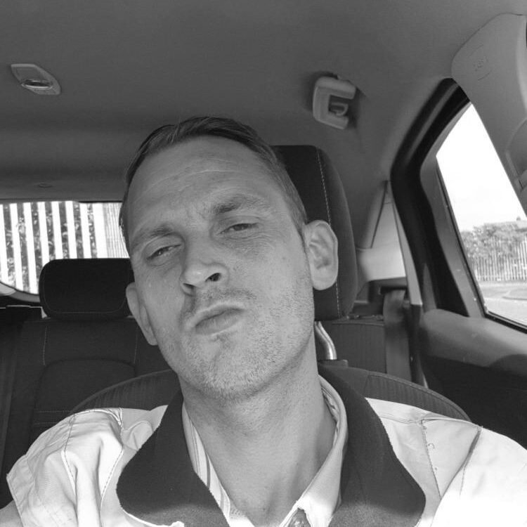 Foto de perfil de Mark james