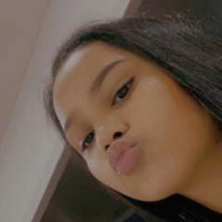 Foto de perfil de Madeline16