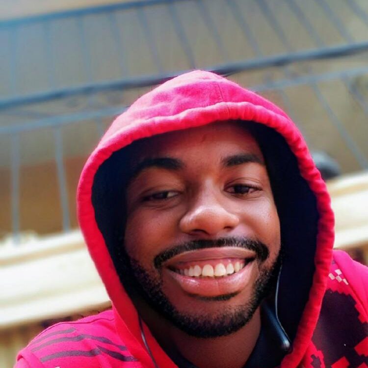 Foto de perfil de Paul Micheal