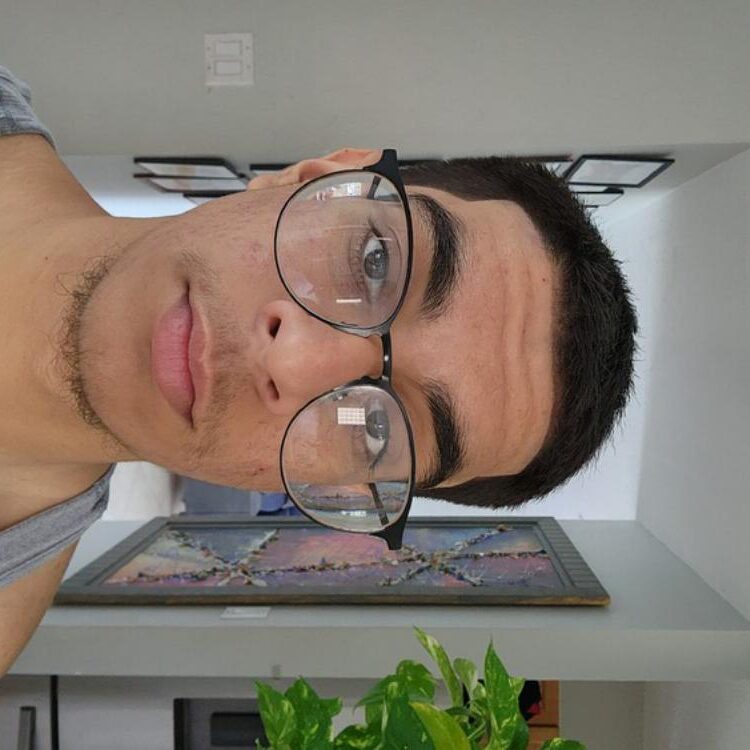 Foto de perfil de Hamza Qureshi