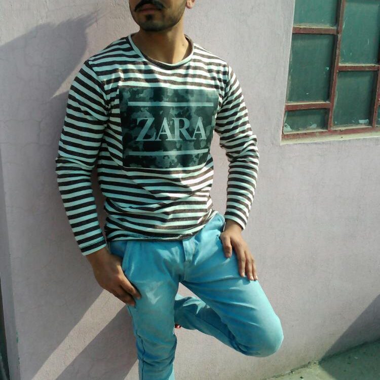 Foto de perfil de Ajay