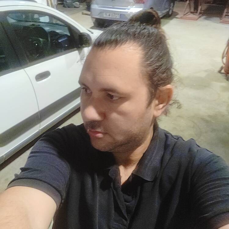 Foto de perfil de Óscar Ortiz