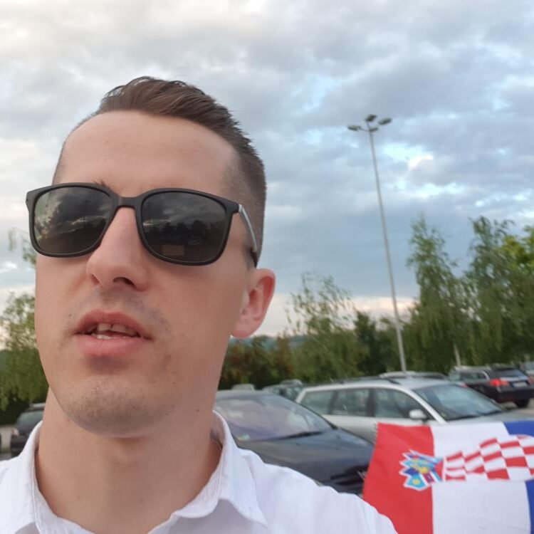 Foto de perfil de Ivan Kristo