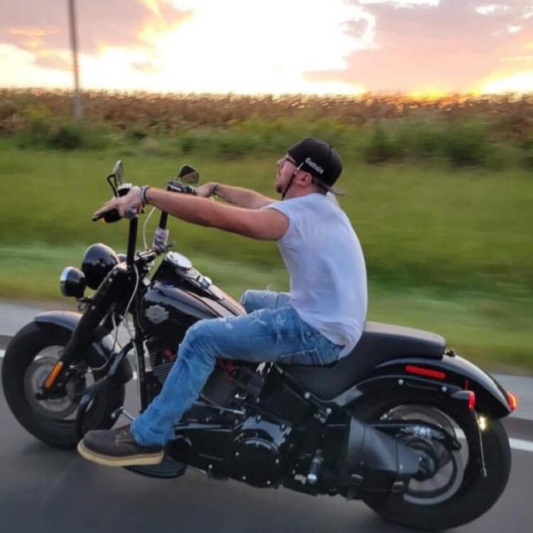 Foto de perfil de Michael Brown