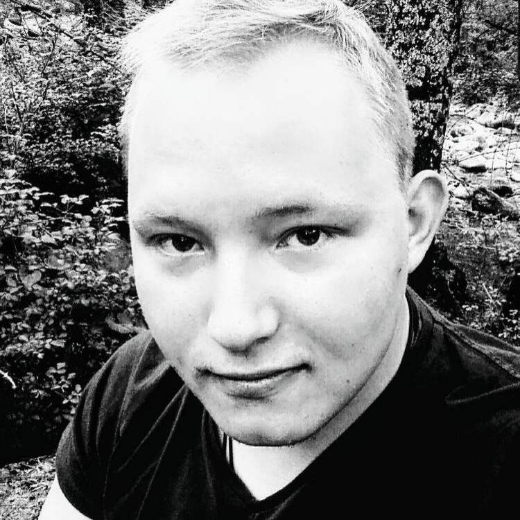 Foto de perfil de MikiV
