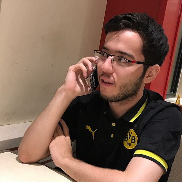 Foto de perfil de Adil