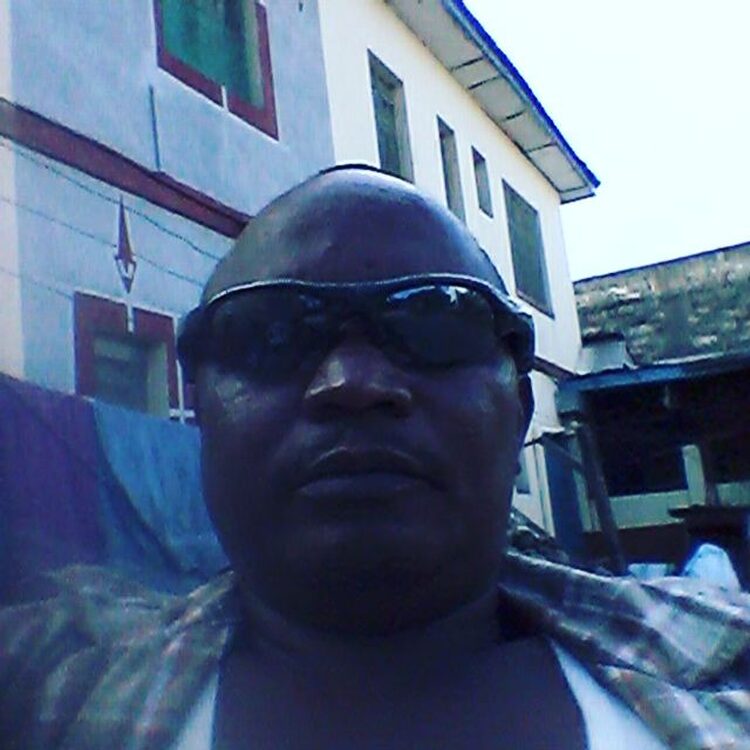 Foto de perfil de Robert Mwachofi