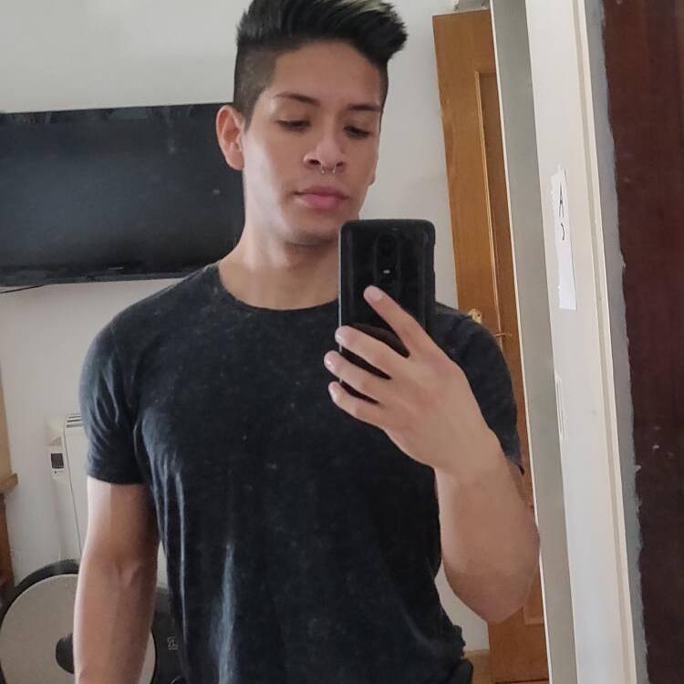 Foto de perfil de Adrian