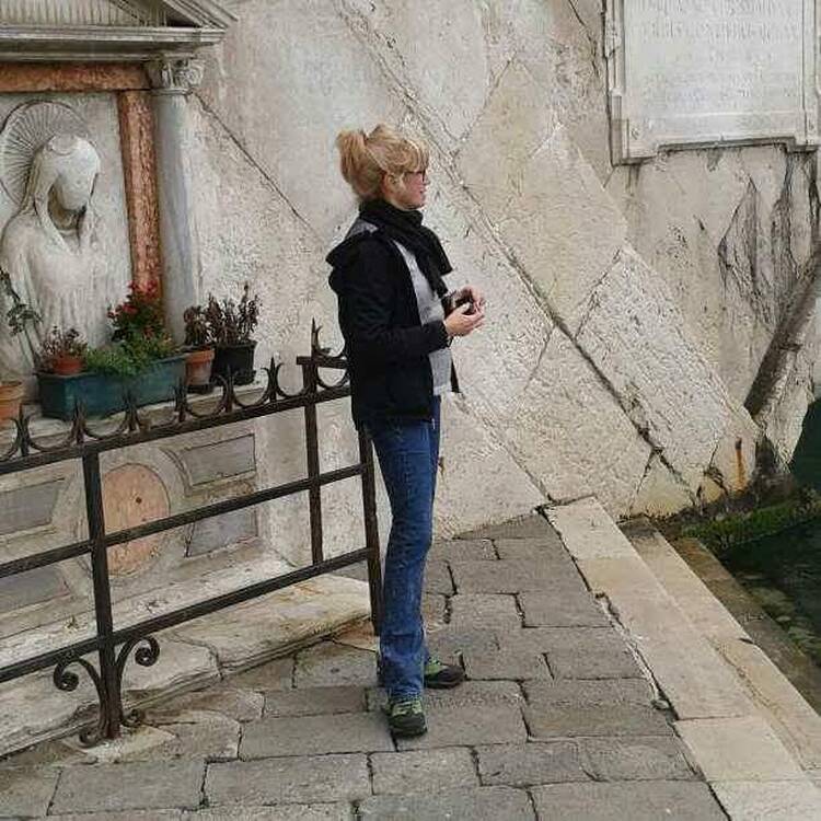 Foto de perfil de Julie