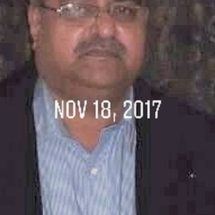 Foto de perfil de Azhar Ali Khan