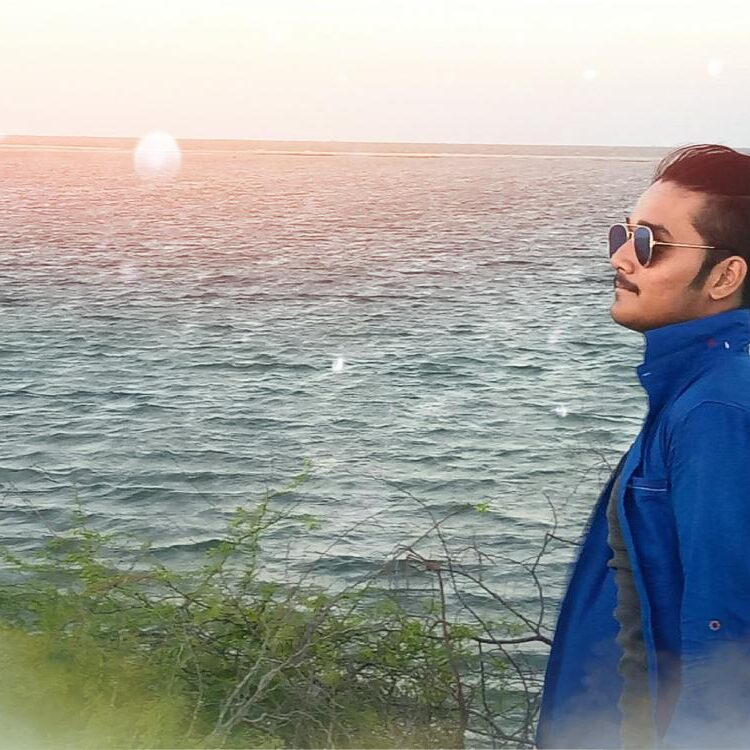 Foto de perfil de Yash