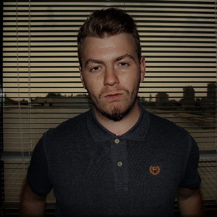 Foto de perfil de Andrew1999