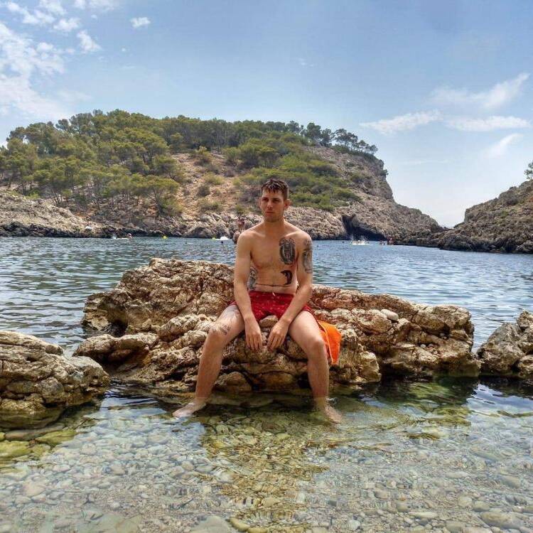 Foto de perfil de Cedric