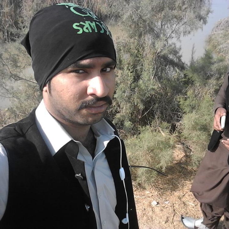 Foto de perfil de Farhan Ali
