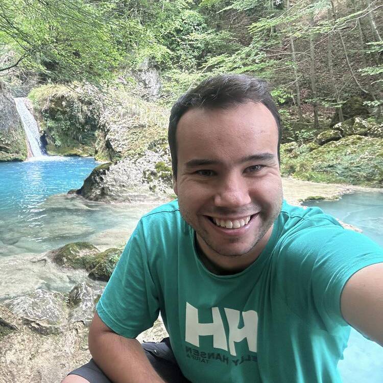 Foto de perfil de Victor Manuel