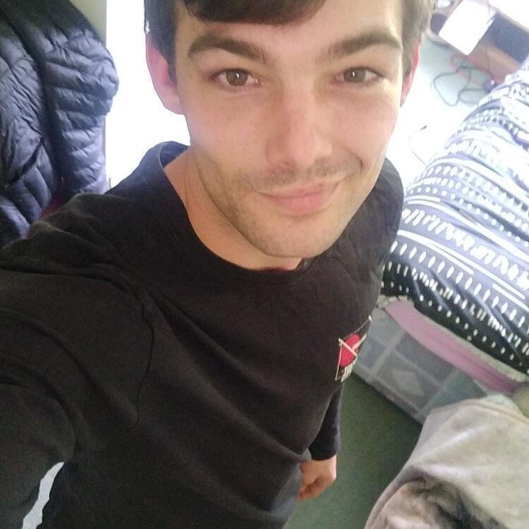 Foto de perfil de Ad4m6192