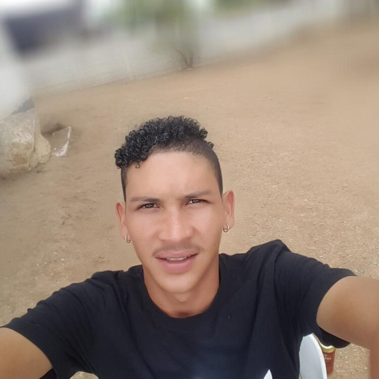 Foto de perfil de CAMERON