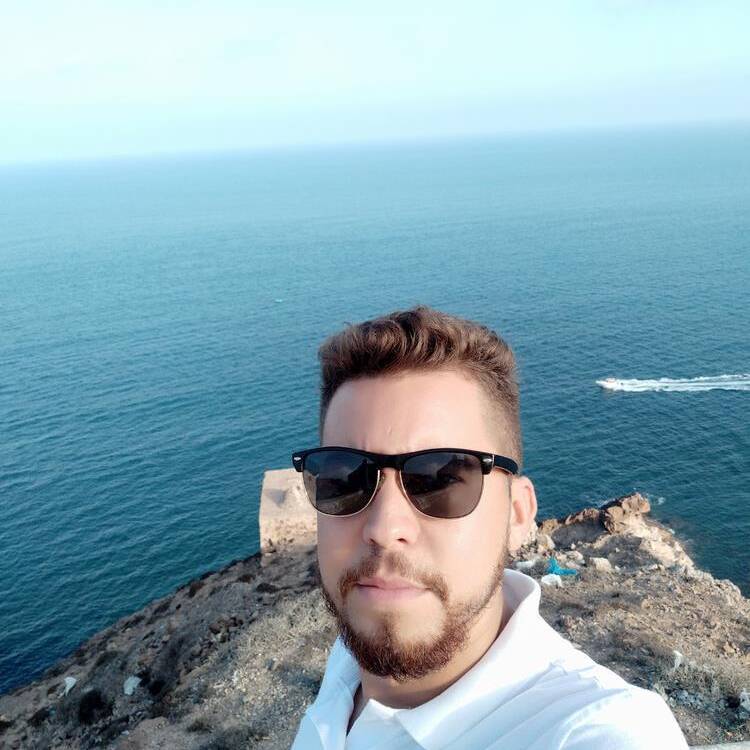 Foto de perfil de AminRotschi