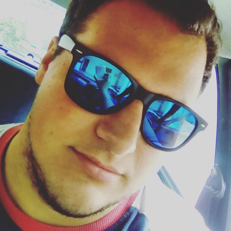 Foto de perfil de luca.tightend