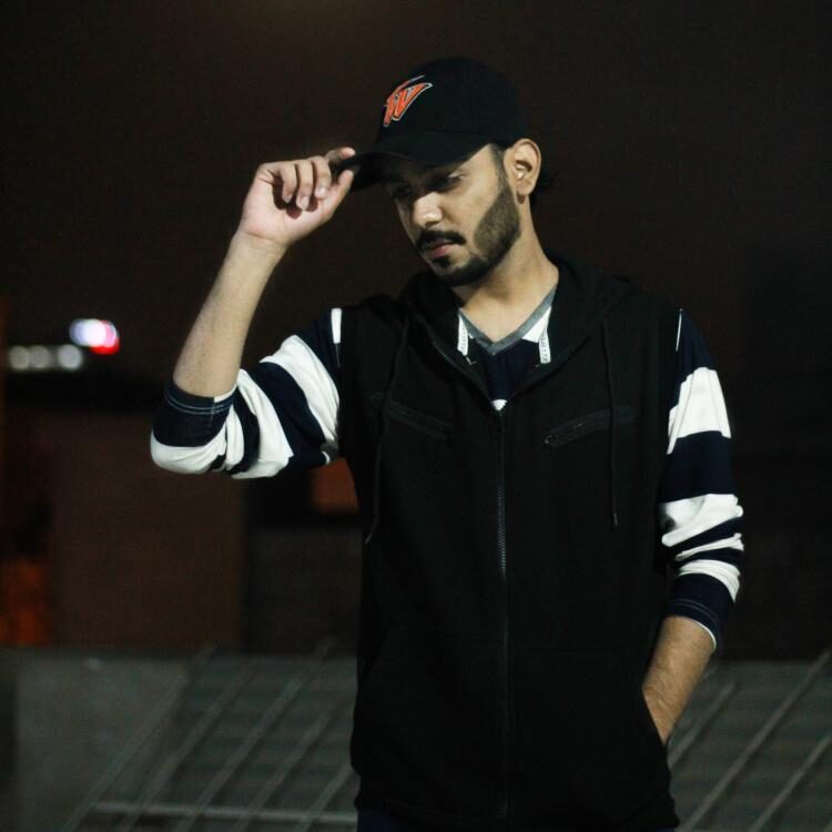 Foto de perfil de HashamSiddiqui