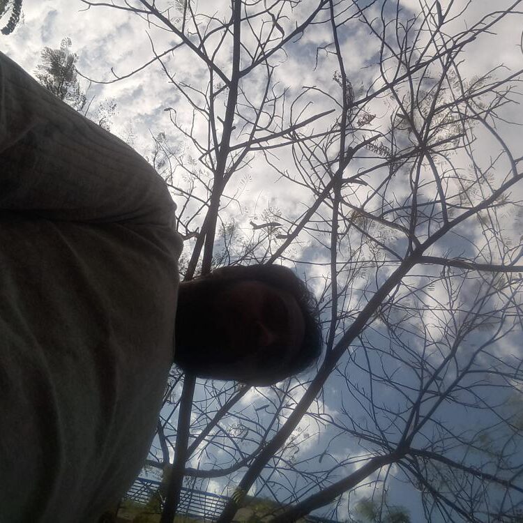 Foto de perfil de KALEEM