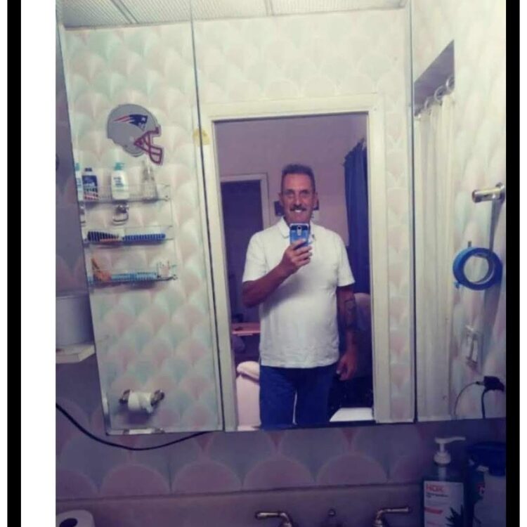 Foto de perfil de Michael Blanchard