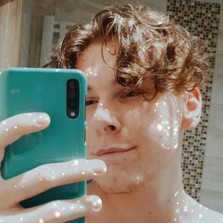Foto de perfil de bathroom.singerr