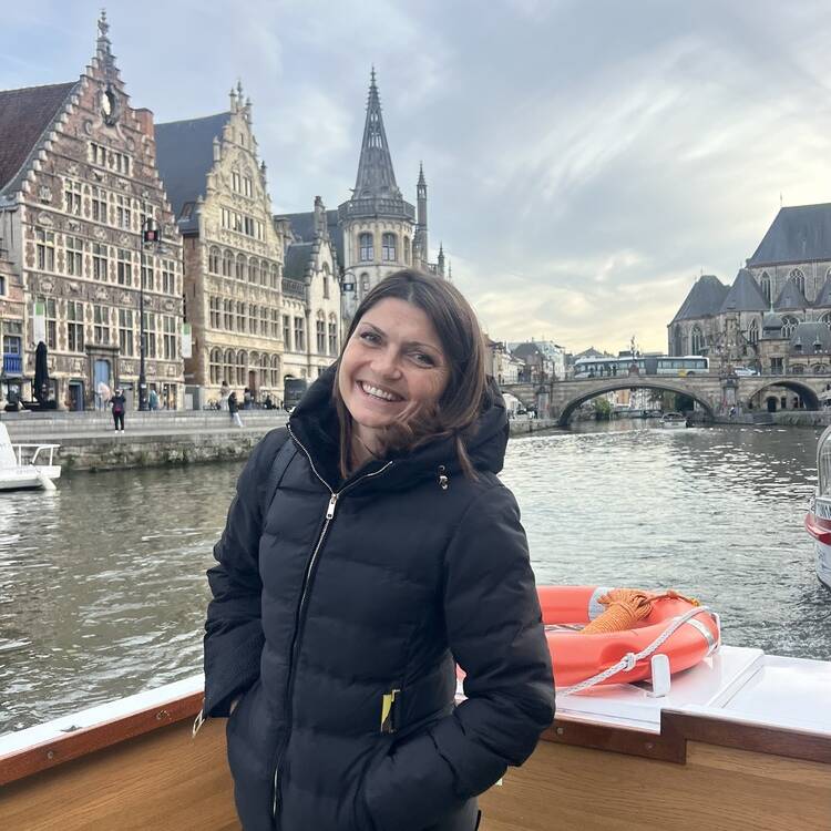 Foto de perfil de Mari Lisa