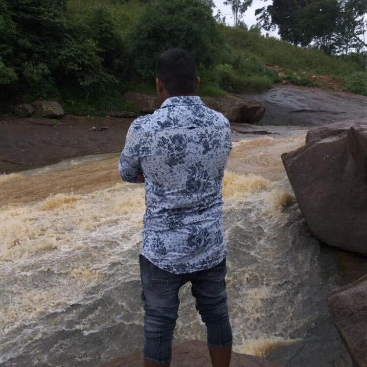 Foto de perfil de Varma9