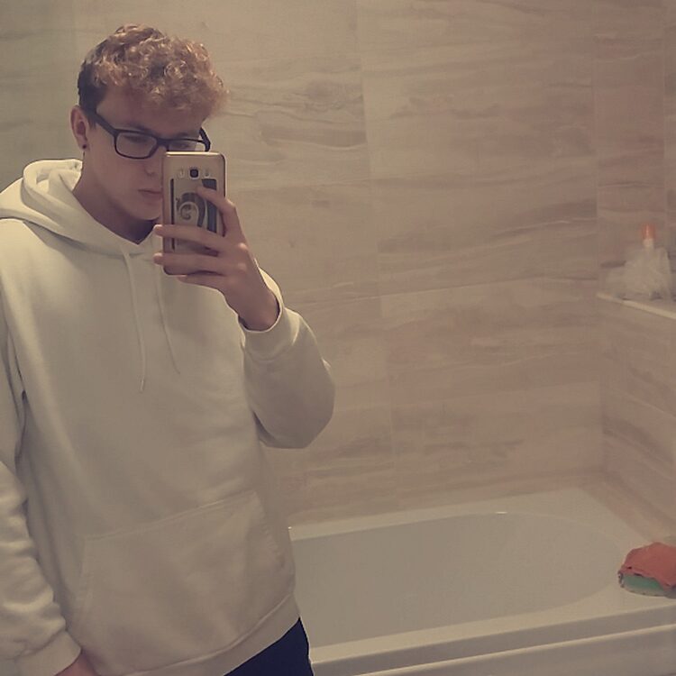 Foto de perfil de Adam