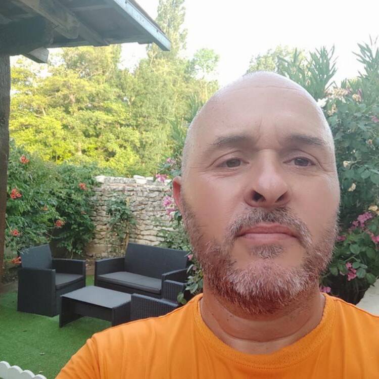 Foto de perfil de Ricardo