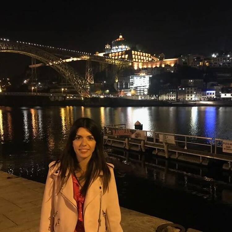 Foto de perfil de Laura Manzano