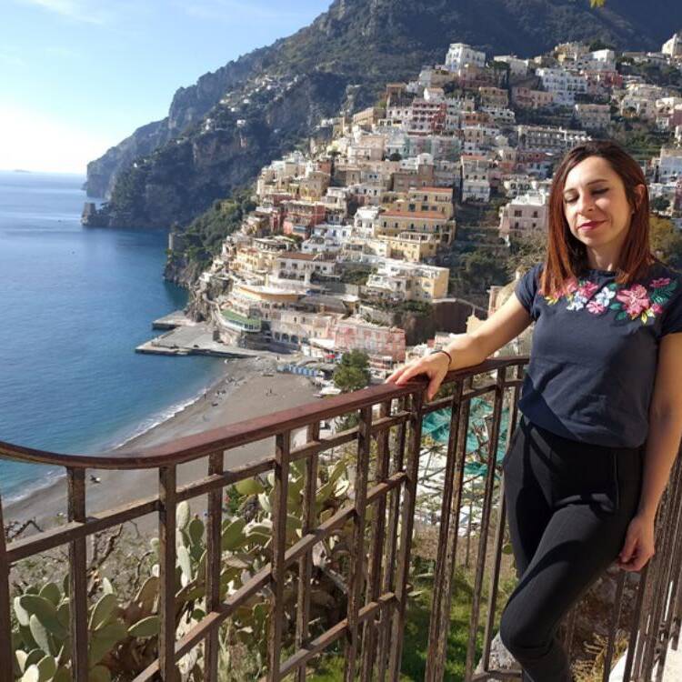Foto de perfil de Maria Nieves