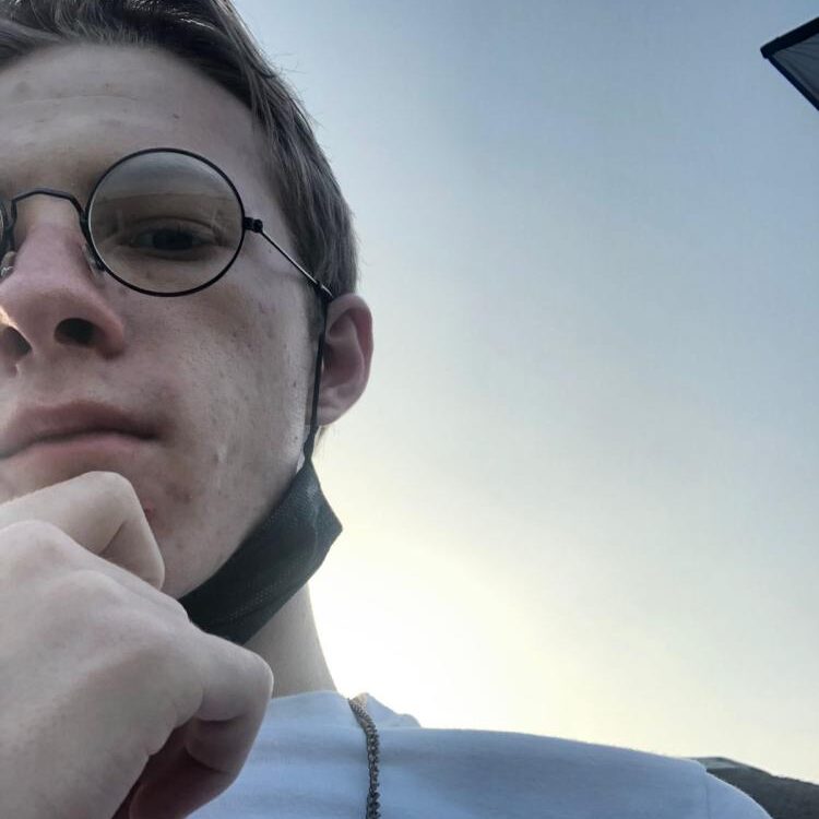 Foto de perfil de L